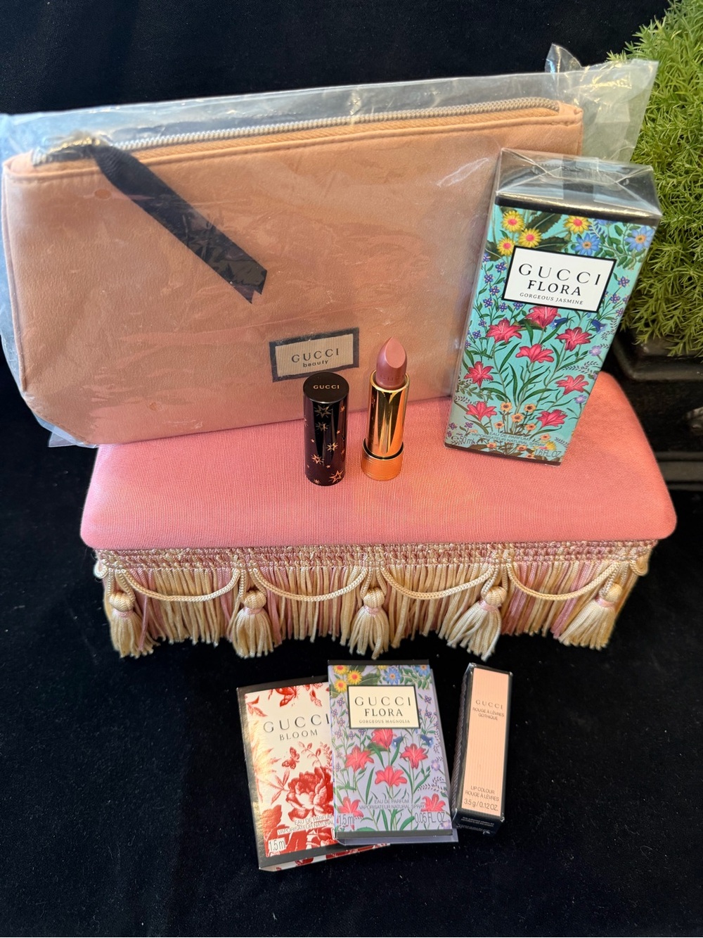 New Gucci Fragrance & Lip Bundle
